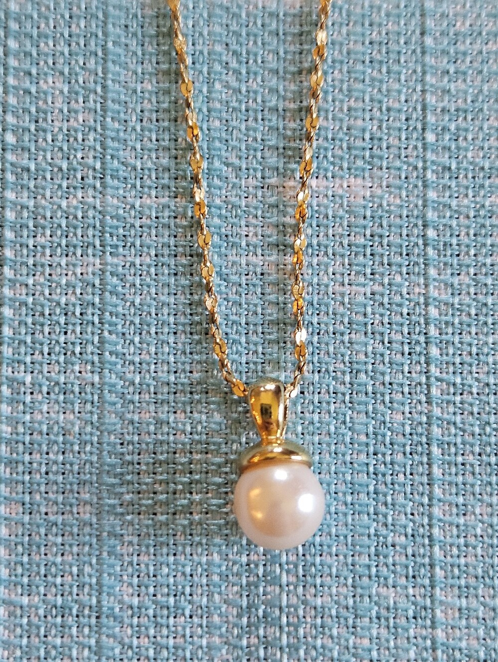 Vintage Goldtone Faux Pearl Pendant Necklace